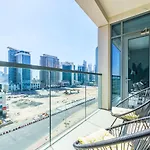 Downtown Charming Condo Close To Dubai Mall